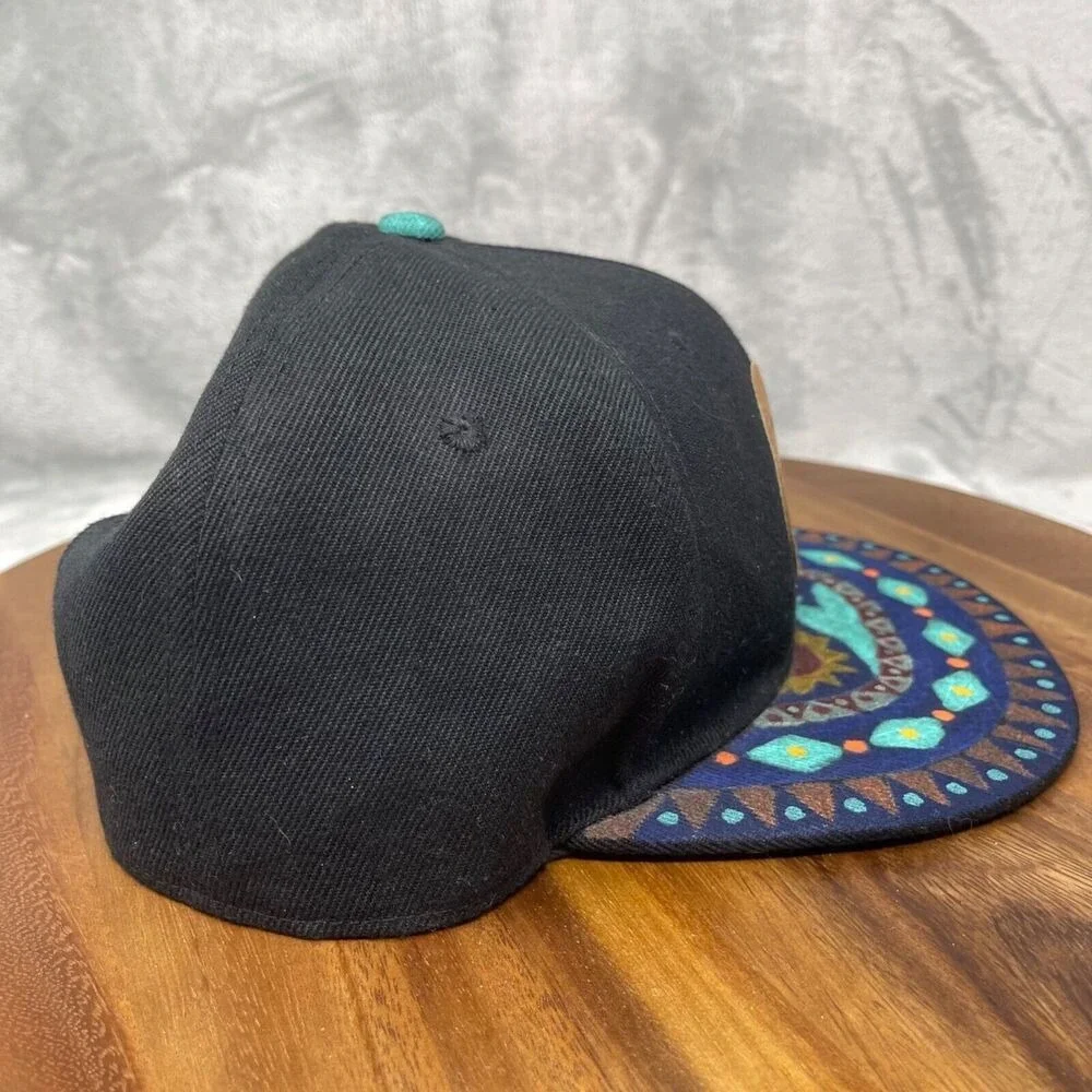 OnePiece‎ Hat Mens One Size Black Multi-color Aztec Print Adjustable Snapback